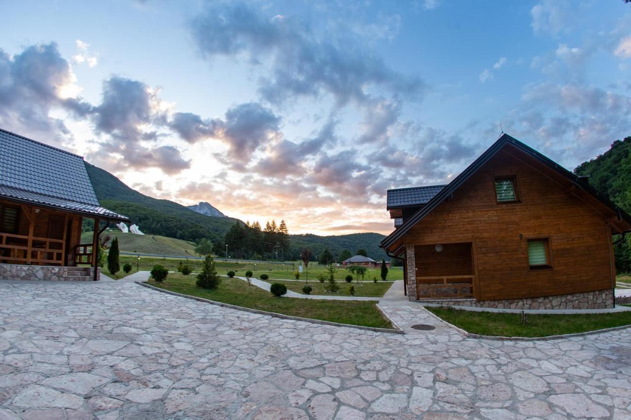 Vila "Maglic" Tjentiste Dış mekan fotoğraf