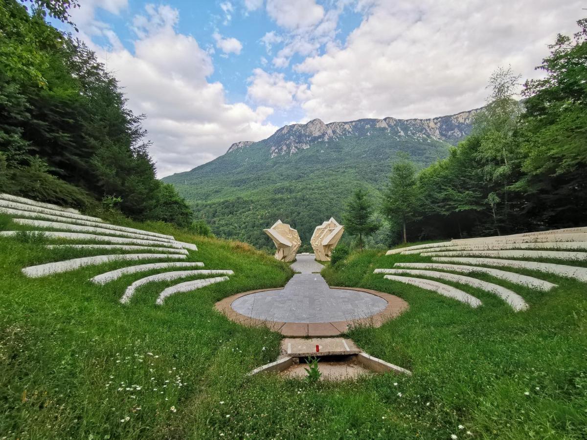 Vila "Maglic" Tjentiste Dış mekan fotoğraf